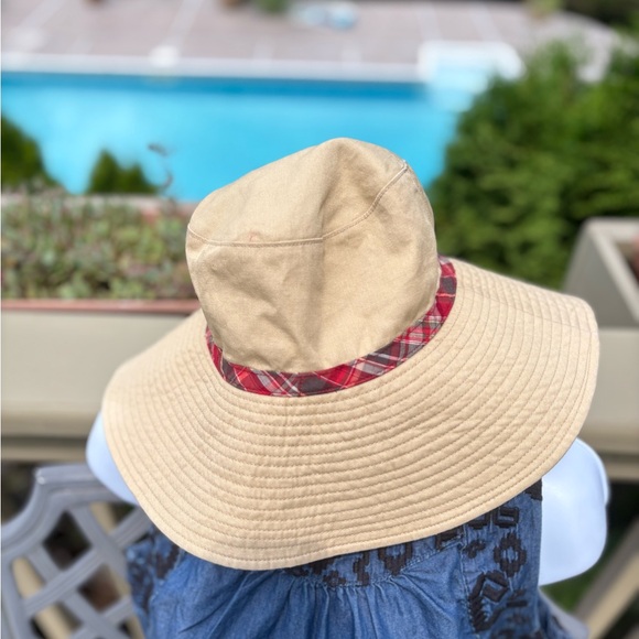 Eddie Bauer Accessories - NWOT EDDIE BAUER Stylish Canvas 4” Brim Tan Sun Hat, Red Plaid Accent Size: L/XL